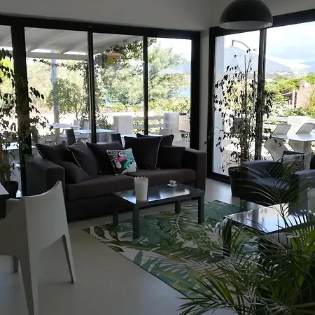 L'isolella 3*